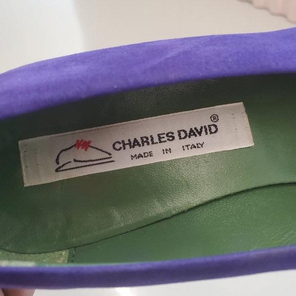 Vintage Charles David Suede Low Heels - Picture 2 of 11